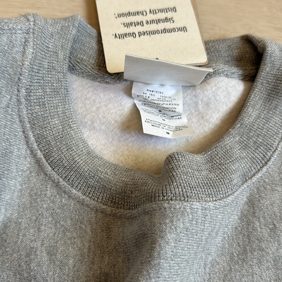 NWT Champion Gray Crewneck Sweater with Ribbed Cuffs - Picture 5 of 7